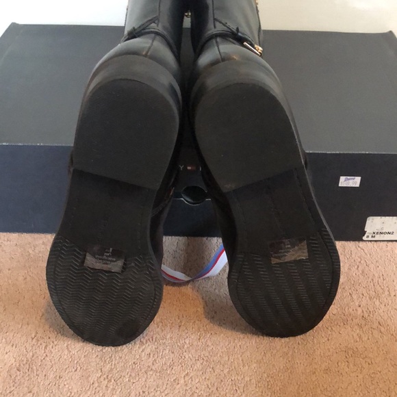 NWT Tommy Hilfiger Riding Saddle Boots 8M Black Brown Faux Leather side zip - Picture 9 of 9